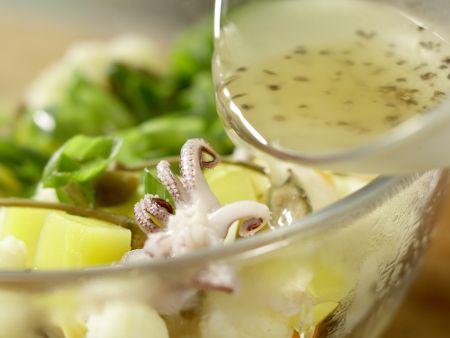 Lauwarmer Meeresfrüchtesalat Zubereitung Schritt 8 Lauwarmer Meeresfrüchtesalat Zubereitung Schritt 8