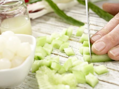 Leichter Geflügelsalat Zubereitung Schritt 1 Leichter Geflügelsalat Zubereitung Schritt 1