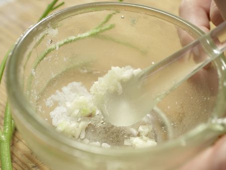 Libanesischer Rote-Bete-Salat Zubereitung Schritt 6 Libanesischer Rote-Bete-Salat Zubereitung Schritt 6