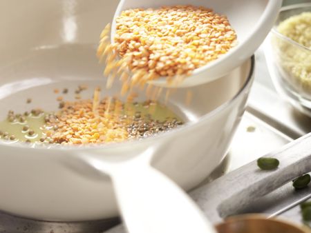 Linsen-Bulgur Zubereitung Schritt 2 Linsen-Bulgur Zubereitung Schritt 2