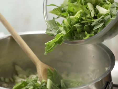 Löwenzahn-Kartoffel-Püree Zubereitung Schritt 6 Löwenzahn-Kartoffel-Püree Zubereitung Schritt 6
