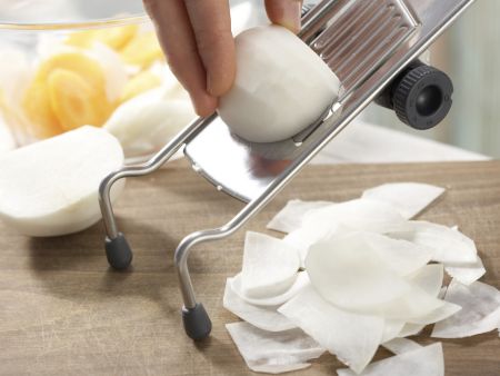 Mairübensalat mit Sprossen Zubereitung Schritt 5 Mairübensalat mit Sprossen Zubereitung Schritt 5