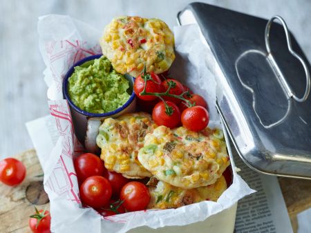 Mais-Fritter mit Guacamole