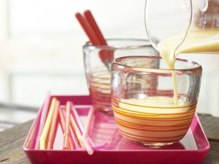 Mango-Joghurt-Mix Zubereitung Schritt 3 Mango-Joghurt-Mix Zubereitung Schritt 3
