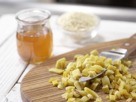Mango-Mandel-Würfel Zubereitung Schritt 1 Mango-Mandel-Würfel Zubereitung Schritt 1