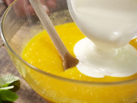 Mango-Maracuja-Creme Zubereitung Schritt 7 Mango-Maracuja-Creme Zubereitung Schritt 7