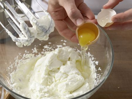 Mangold-Ricotta-Muffins Zubereitung Schritt 7 Mangold-Ricotta-Muffins Zubereitung Schritt 7