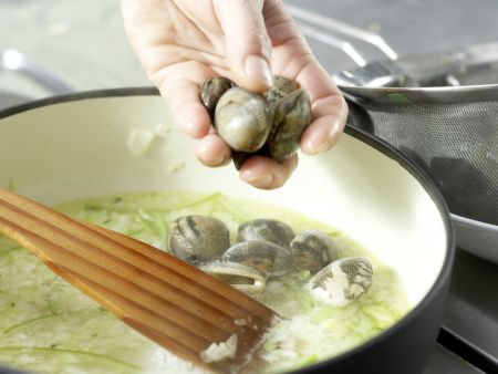 Marinierte Venusmuscheln Zubereitung Schritt 7 Marinierte Venusmuscheln Zubereitung Schritt 7