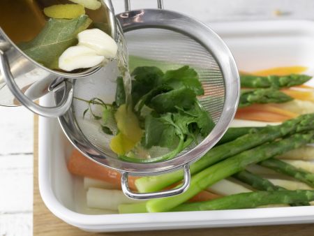 Marinierter Spargel Zubereitung Schritt 7 Marinierter Spargel Zubereitung Schritt 7