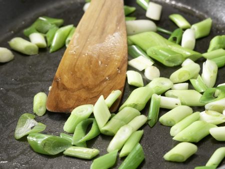 Mariniertes Ingwer-Zucchini-Gemüse Zubereitung Schritt 5 Mariniertes Ingwer-Zucchini-Gemüse Zubereitung Schritt 5