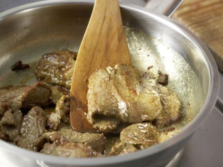 Mariniertes Rinderfilet auf Blattsalat Zubereitung Schritt 6 Mariniertes Rinderfilet auf Blattsalat Zubereitung Schritt 6