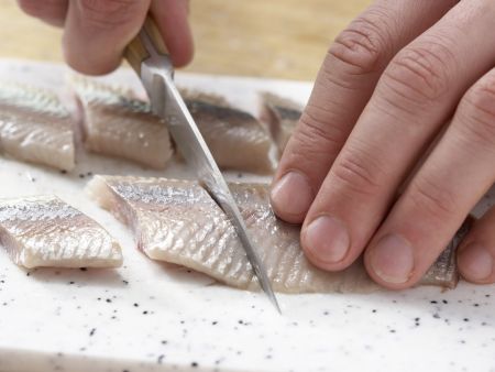 Matjessalat mit Bohnen Zubereitung Schritt 7 Matjessalat mit Bohnen Zubereitung Schritt 7