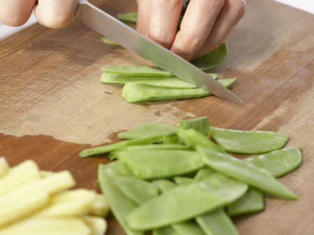 Meeresfrüchte-Pfanne Zubereitung Schritt 4 Meeresfrüchte-Pfanne Zubereitung Schritt 4