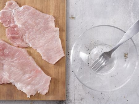 Wiener Schnitzel – smarter Zubereitung Schritt 2 Wiener Schnitzel – smarter Zubereitung Schritt 2