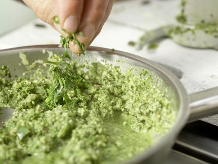Mexikanische Kürbiskernsauce Zubereitung Schritt 9 Mexikanische Kürbiskernsauce Zubereitung Schritt 9