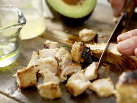 Mexikanischer Hähnchensalat Zubereitung Schritt 8 Mexikanischer Hähnchensalat Zubereitung Schritt 8