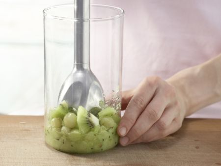 Milchreis mit Kiwi-Sauce Zubereitung Schritt 2 Milchreis mit Kiwi-Sauce Zubereitung Schritt 2