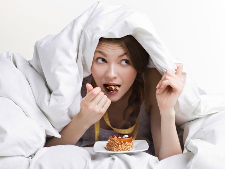 So vermeiden Sie den Mitternachtssnack