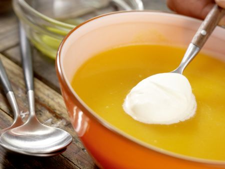 Möhren-Ingwer-Suppe Zubereitung Schritt 8 Möhren-Ingwer-Suppe Zubereitung Schritt 8