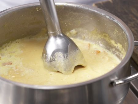 Möhren-Orangen-Suppe Zubereitung Schritt 6 Möhren-Orangen-Suppe Zubereitung Schritt 6