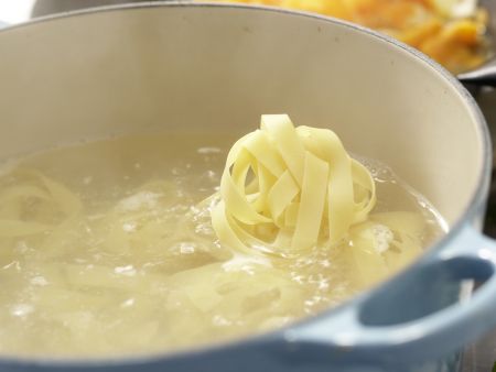 Möhren-Pasta Zubereitung Schritt 7 Möhren-Pasta Zubereitung Schritt 7