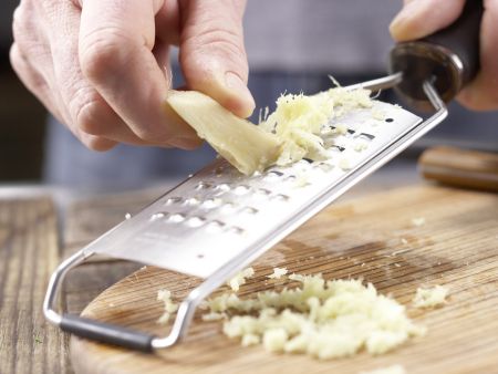 Mozzarella-Möhren-Salat Zubereitung Schritt 6 Mozzarella-Möhren-Salat Zubereitung Schritt 6