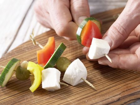 Mozzarella-Spieße Zubereitung Schritt 5 Mozzarella-Spieße Zubereitung Schritt 5