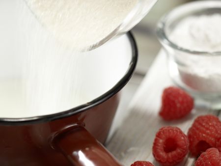Nektarinen-Gelee auf Kefircreme Zubereitung Schritt 7 Nektarinen-Gelee auf Kefircreme Zubereitung Schritt 7