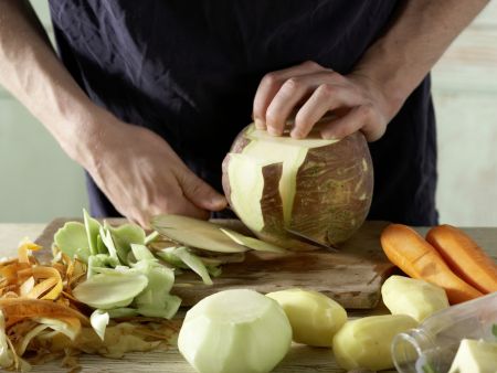 Norddeutscher Milch-Gemüse-Topf Zubereitung Schritt 3 Norddeutscher Milch-Gemüse-Topf Zubereitung Schritt 3