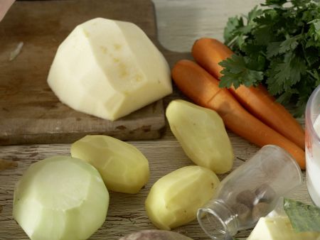 Norddeutscher Milch-Gemüse-Topf Zubereitung Schritt 4 Norddeutscher Milch-Gemüse-Topf Zubereitung Schritt 4