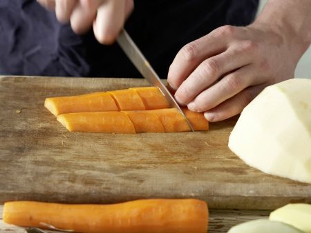 Norddeutscher Milch-Gemüse-Topf Zubereitung Schritt 5 Norddeutscher Milch-Gemüse-Topf Zubereitung Schritt 5