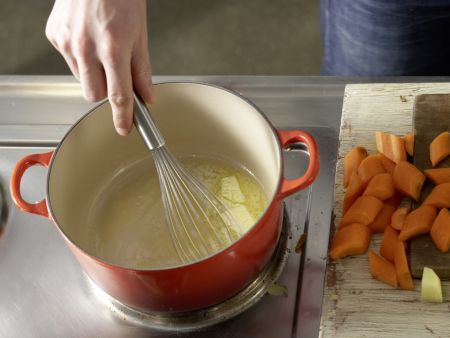 Norddeutscher Milch-Gemüse-Topf Zubereitung Schritt 9 Norddeutscher Milch-Gemüse-Topf Zubereitung Schritt 9