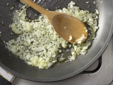 Nudel-Frittata Zubereitung Schritt 2 Nudel-Frittata Zubereitung Schritt 2