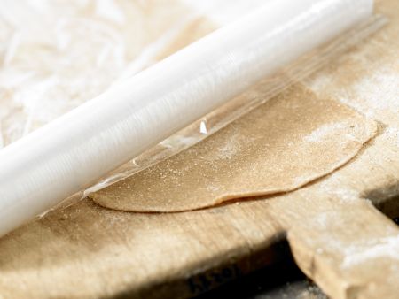 Nudeltaschen mit Hähnchenfüllung Zubereitung Schritt 7 Nudeltaschen mit Hähnchenfüllung Zubereitung Schritt 7