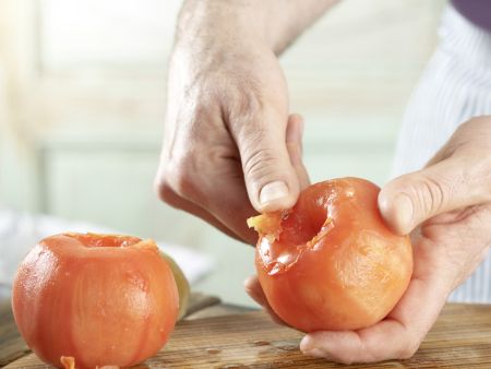 Oliven-Tomaten-Makkaroni Zubereitung Schritt 2 Oliven-Tomaten-Makkaroni Zubereitung Schritt 2
