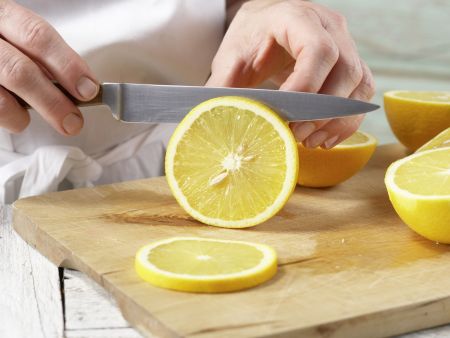 Orangen-Flan mit Pistazien Zubereitung Schritt 3 Orangen-Flan mit Pistazien Zubereitung Schritt 3