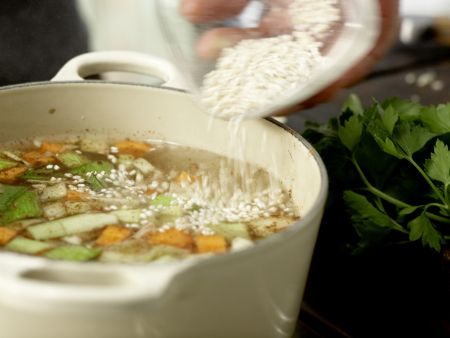 Orientalischer Graupeneintopf Zubereitung Schritt 7 Orientalischer Graupeneintopf Zubereitung Schritt 7