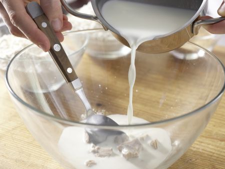 Oster-Panettone Zubereitung Schritt 1 Oster-Panettone Zubereitung Schritt 1