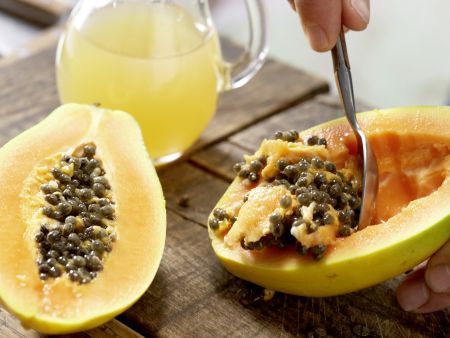 Papaya-Mango-Shake Zubereitung Schritt 1 Papaya-Mango-Shake Zubereitung Schritt 1