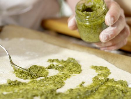 Parmaschinken-Pizza mit Rucola Zubereitung Schritt 8 Parmaschinken-Pizza mit Rucola Zubereitung Schritt 8