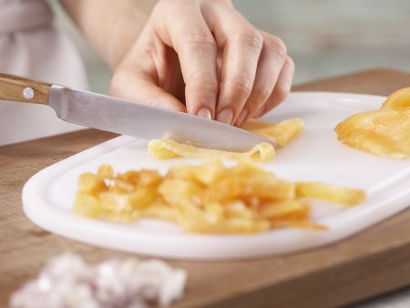 Pasta mit Räucherlachs Zubereitung Schritt 1 Pasta mit Räucherlachs Zubereitung Schritt 1