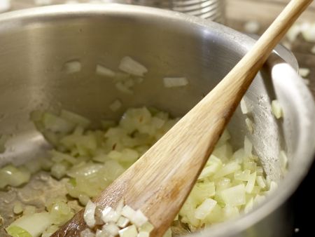 Pasta mit Tomatensauce Zubereitung Schritt 3 Pasta mit Tomatensauce Zubereitung Schritt 3