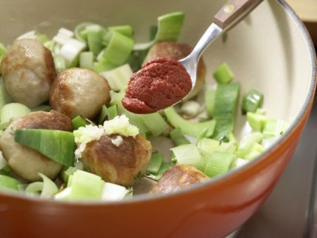 Pastasauce mit Lauch Zubereitung Schritt 6 Pastasauce mit Lauch Zubereitung Schritt 6