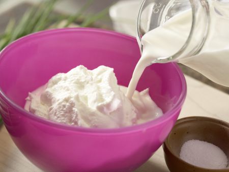 Pellkartoffeln mit Quark Zubereitung Schritt 2 Pellkartoffeln mit Quark Zubereitung Schritt 2