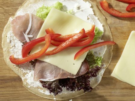 Pfannkuchen-Wraps Zubereitung Schritt 5 Pfannkuchen-Wraps Zubereitung Schritt 5