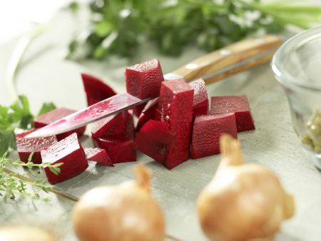 Pfeffriges Auberginen-Ragout Zubereitung Schritt 1 Pfeffriges Auberginen-Ragout Zubereitung Schritt 1
