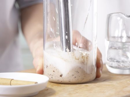 Pflaumen-Smoothie Zubereitung Schritt 2 Pflaumen-Smoothie Zubereitung Schritt 2