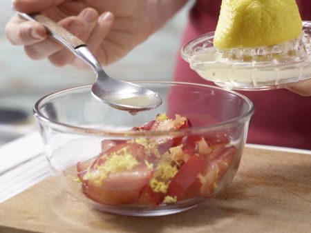 Pflaumen mit Zimt-Dickmilch Zubereitung Schritt 5 Pflaumen mit Zimt-Dickmilch Zubereitung Schritt 5