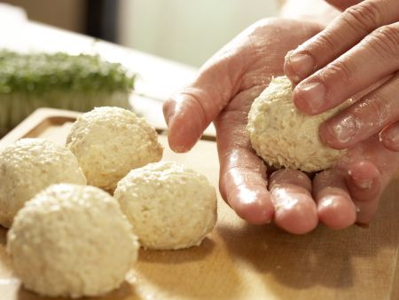 Pikante Quarkknödel Zubereitung Schritt 7 Pikante Quarkknödel Zubereitung Schritt 7