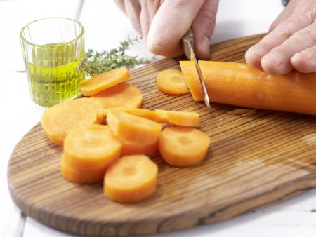 Pikantes Schmorkaninchen Zubereitung Schritt 3 Pikantes Schmorkaninchen Zubereitung Schritt 3